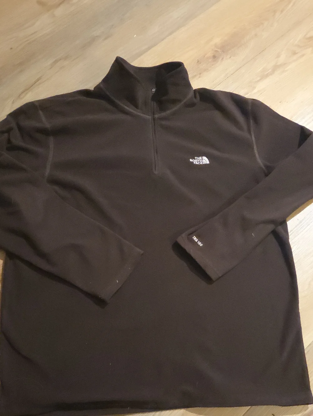The North Face Black/Brown Men's Lightweight Half-Zip Pullover